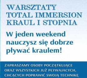 na plakacie - reklama zajęć pływania dla dorosłych